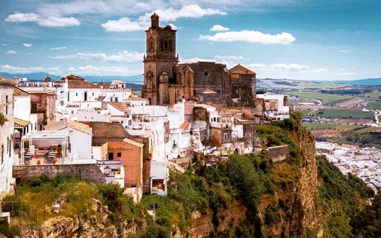 Destinos de aventura inexplorados fuera de lo común en España
